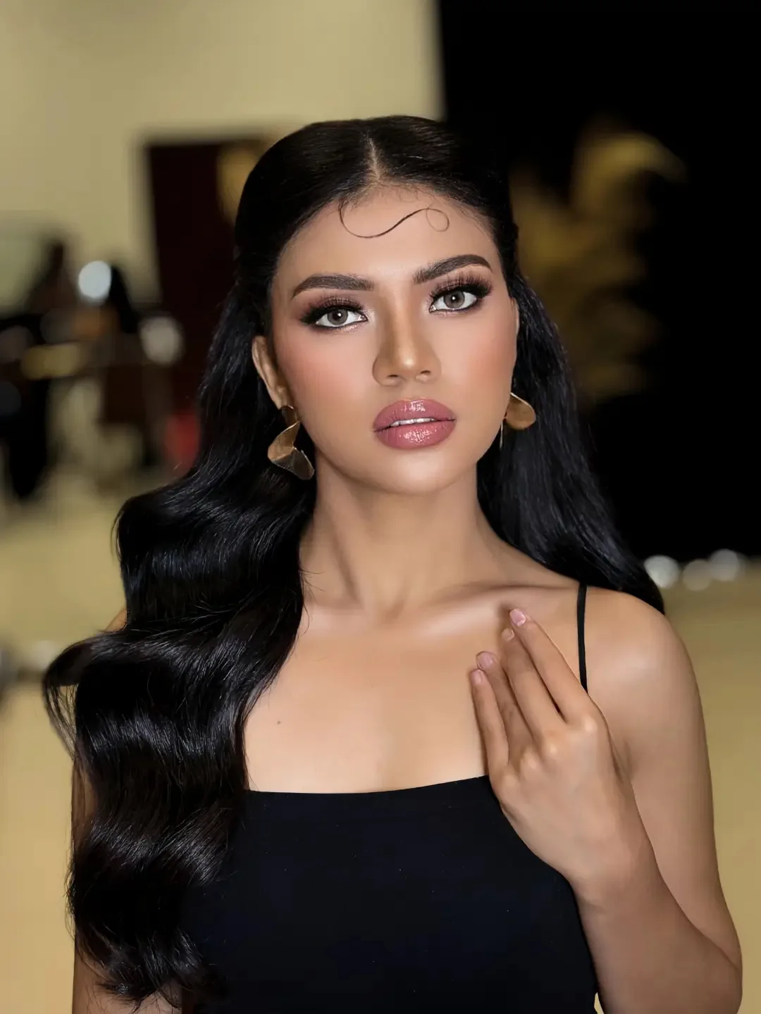 Contoh makeup wisuda dan acara